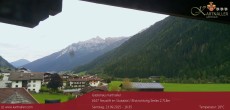 Archiv Foto Webcam Blick Neustift und Serles / Stubaital 15:00