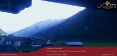 Archiv Foto Webcam Blick Neustift und Serles / Stubaital 08:00