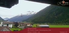 Archived image Webcam View to Neustift and Serles 11:00