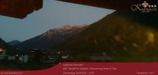 Archiv Foto Webcam Blick Neustift und Serles / Stubaital 19:00