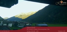 Archiv Foto Webcam Blick Neustift und Serles / Stubaital 17:00