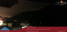 Archiv Foto Webcam Blick Neustift und Serles / Stubaital 03:00