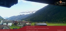 Archiv Foto Webcam Blick Neustift und Serles / Stubaital 11:00