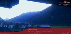 Archiv Foto Webcam Blick Neustift und Serles / Stubaital 08:00