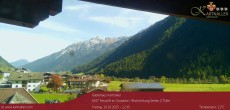 Archiv Foto Webcam Blick Neustift und Serles / Stubaital 11:00