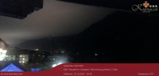 Archiv Foto Webcam Blick Neustift und Serles / Stubaital 03:00