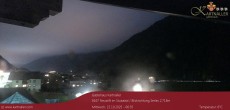 Archiv Foto Webcam Blick Neustift und Serles / Stubaital 05:00