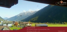 Archiv Foto Webcam Blick Neustift und Serles / Stubaital 06:00