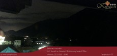Archiv Foto Webcam Blick Neustift und Serles / Stubaital 23:00