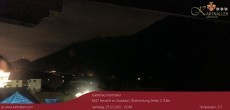 Archived image Webcam View to Neustift and Serles 01:00
