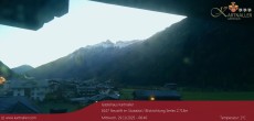 Archiv Foto Webcam Blick Neustift und Serles / Stubaital 05:00