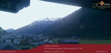 Archiv Foto Webcam Blick Neustift und Serles / Stubaital 06:00