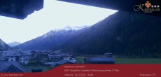 Archiv Foto Webcam Blick Neustift und Serles / Stubaital 07:00