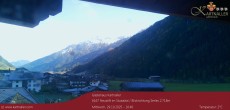 Archiv Foto Webcam Blick Neustift und Serles / Stubaital 09:00