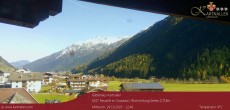 Archiv Foto Webcam Blick Neustift und Serles / Stubaital 11:00