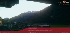 Archiv Foto Webcam Blick Neustift und Serles / Stubaital 05:00