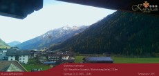 Archiv Foto Webcam Blick Neustift und Serles / Stubaital 09:00