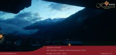 Archived image Webcam View to Neustift and Serles 05:00