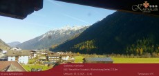 Archiv Foto Webcam Blick Neustift und Serles / Stubaital 11:00