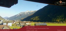 Archiv Foto Webcam Blick Neustift und Serles / Stubaital 11:00