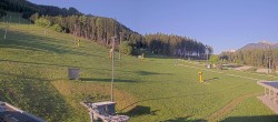 Archiv Foto Webcam Patscherkofel Talstation 06:00