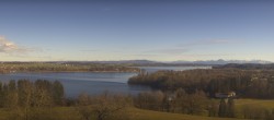 Archiv Foto Webcam Panoramablick auf Waginger und Tachinger See 13:00