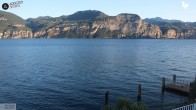 Archived image Webcam Lake Garda - Brenzone 05:00