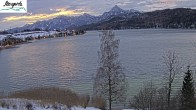 Archiv Foto Webcam Füssen: Blick auf den Weißensee vom Hotel Seespitz 06:00