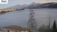 Archiv Foto Webcam Füssen: Blick auf den Weißensee vom Hotel Seespitz 13:00