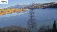 Archiv Foto Webcam Füssen: Blick auf den Weißensee vom Hotel Seespitz 13:00