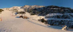 Archived image Webcam Pfnatsch mountain restaurant near Reinswald 15:00