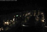 Archived image Webcam Traunstein: Town Square 23:00