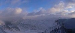 Archiv Foto Webcam Café am Pitztaler Gletscher 07:00