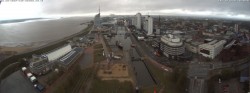 Archiv Foto Webcam Bremerhaven: Alter und Neuer Hafen 06:00