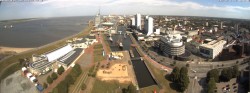 Archiv Foto Webcam Bremerhaven: Alter und Neuer Hafen 09:00
