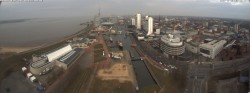 Archiv Foto Webcam Bremerhaven: Alter und Neuer Hafen 09:00