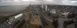 Archiv Foto Webcam Bremerhaven: Alter und Neuer Hafen 09:00