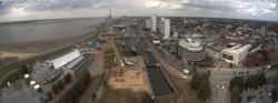 Archiv Foto Webcam Bremerhaven: Alter und Neuer Hafen 13:00