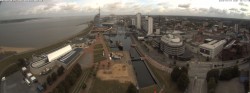 Archived image Webcam Bremerhaven: Old and New Harbour 07:00
