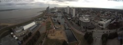 Archiv Foto Webcam Bremerhaven: Alter und Neuer Hafen 09:00