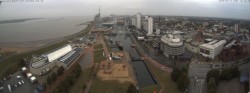 Archiv Foto Webcam Bremerhaven: Alter und Neuer Hafen 11:00