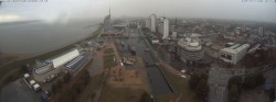 Archiv Foto Webcam Bremerhaven: Alter und Neuer Hafen 05:00