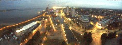 Archiv Foto Webcam Bremerhaven: Alter und Neuer Hafen 04:00