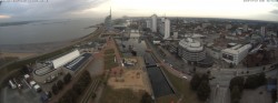 Archiv Foto Webcam Bremerhaven: Alter und Neuer Hafen 06:00