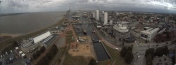 Archiv Foto Webcam Bremerhaven: Alter und Neuer Hafen 11:00