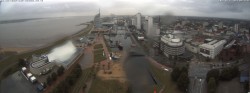 Archiv Foto Webcam Bremerhaven: Alter und Neuer Hafen 07:00