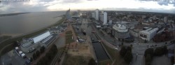 Archiv Foto Webcam Bremerhaven: Alter und Neuer Hafen 19:00