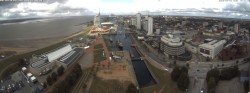 Archiv Foto Webcam Bremerhaven: Alter und Neuer Hafen 13:00