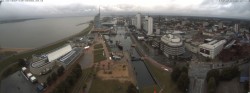 Archiv Foto Webcam Bremerhaven: Alter und Neuer Hafen 07:00