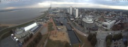 Archiv Foto Webcam Bremerhaven: Alter und Neuer Hafen 05:00